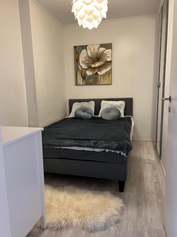 Appartement Fresh And Cozy Little House 45Km In Taby à Ville de Ville de Stockholm Extérieur photo